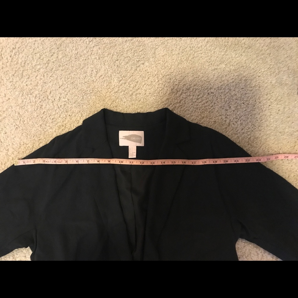 Blazer - Picture 5 of 7